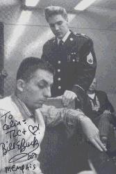 Autógrafo de Bill E.Burke para Célia. Bill é jornalista reformado e ficou amigo de Elvis. Esta foto foi tirada em 7 de Março de 1960.